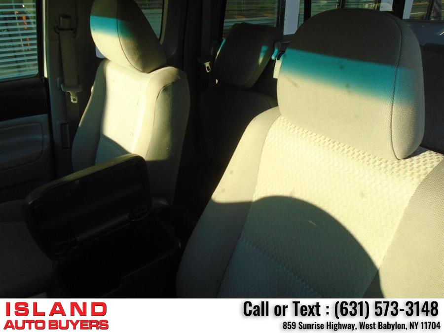 Used Toyota Tacoma Base 4x4 4dr Access Cab 6.1 ft SB 4A 2014 | Island Auto Buyers. West Babylon, New York Used Toyota Tacoma Base 4x4 4dr Access Cab 6.1 ft SB 4A 2014 | Island Auto Buyers. West Babylon, New York