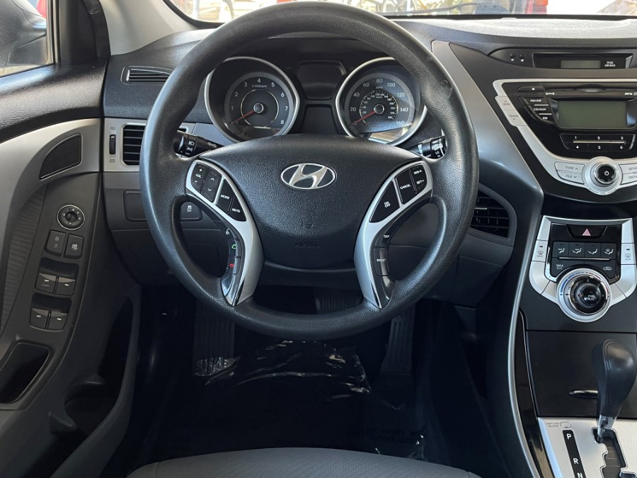 Used Hyundai Elantra 4dr Sdn Man GLS (Ulsan Plant) *Ltd Avail* 2011 | Green Light Auto. Corona, California Used Hyundai Elantra 4dr Sdn Man GLS (Ulsan Plant) *Ltd Avail* 2011 | Green Light Auto. Corona, California