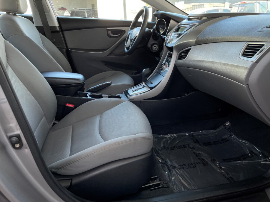 Used Hyundai Elantra 4dr Sdn Man GLS (Ulsan Plant) *Ltd Avail* 2011 | Green Light Auto. Corona, California Used Hyundai Elantra 4dr Sdn Man GLS (Ulsan Plant) *Ltd Avail* 2011 | Green Light Auto. Corona, California