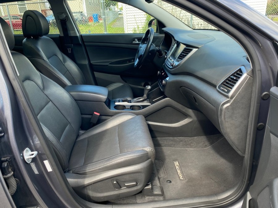 2016 Hyundai Tucson AWD 4dr Limited, available for sale in West Springfield, Massachusetts | Union Street Auto Sales. West Springfield, Massachusetts 2016 Hyundai Tucson AWD 4dr Limited, available for sale in West Springfield, Massachusetts | Union Street Auto Sales. West Springfield, Massachusetts