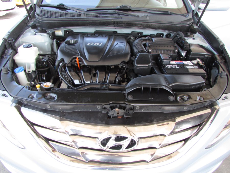 Used Hyundai Sonata 4dr Sdn 2.4L Auto SE 2013 | VIP Auto Enterprise, Inc. Orlando, Florida Used Hyundai Sonata 4dr Sdn 2.4L Auto SE 2013 | VIP Auto Enterprise, Inc. Orlando, Florida
