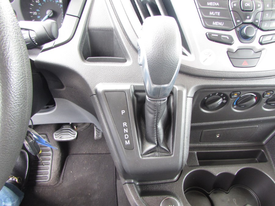 Used Ford Transit Passenger Wagon T-350 148" Med Roof XL Sliding RH Dr 2019 | VIP Auto Enterprise, Inc. Orlando, Florida Used Ford Transit Passenger Wagon T-350 148" Med Roof XL Sliding RH Dr 2019 | VIP Auto Enterprise, Inc. Orlando, Florida