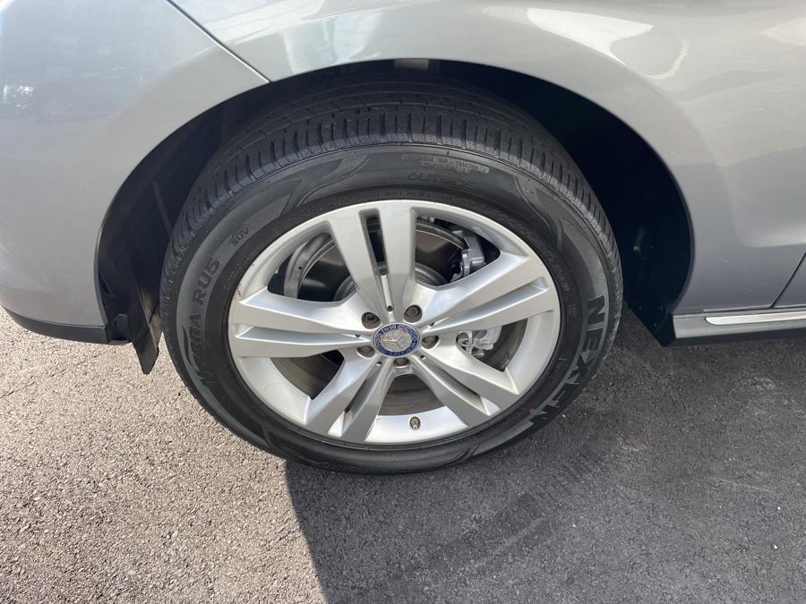 2014 Mercedes-Benz M-Class 4MATIC 4dr ML 350, available for sale in Hartford, Connecticut | Lex Autos LLC. Hartford, Connecticut 2014 Mercedes-Benz M-Class 4MATIC 4dr ML 350, available for sale in Hartford, Connecticut | Lex Autos LLC. Hartford, Connecticut