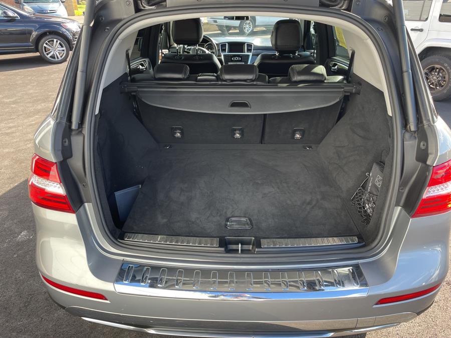 2014 Mercedes-Benz M-Class 4MATIC 4dr ML 350, available for sale in Hartford, Connecticut | Lex Autos LLC. Hartford, Connecticut 2014 Mercedes-Benz M-Class 4MATIC 4dr ML 350, available for sale in Hartford, Connecticut | Lex Autos LLC. Hartford, Connecticut