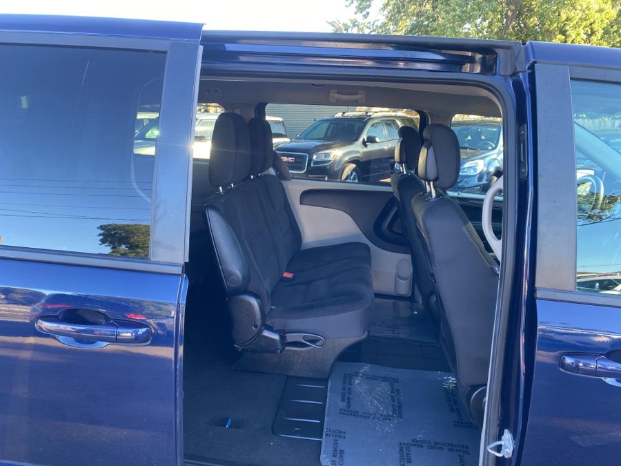 2017 Dodge Grand Caravan SE Plus Wagon, available for sale in Little Ferry, New Jersey | Victoria Preowned Autos Inc. Little Ferry, New Jersey 2017 Dodge Grand Caravan SE Plus Wagon, available for sale in Little Ferry, New Jersey | Victoria Preowned Autos Inc. Little Ferry, New Jersey