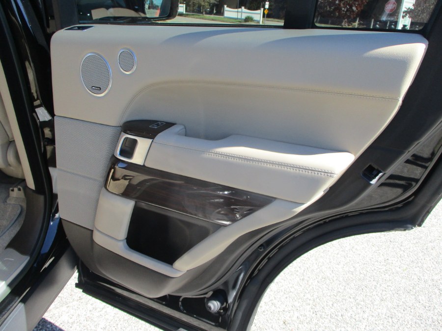 2015 Land Rover Range Rover 4WD 4dr HSE, available for sale in Massapequa, New York | South Shore Auto Brokers & Sales. Massapequa, New York 2015 Land Rover Range Rover 4WD 4dr HSE, available for sale in Massapequa, New York | South Shore Auto Brokers & Sales. Massapequa, New York