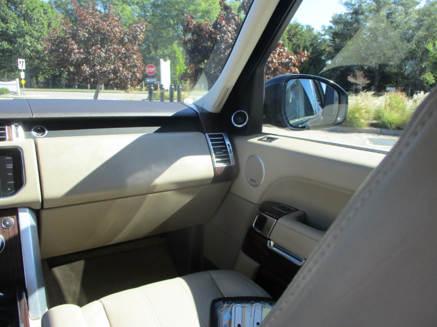 2015 Land Rover Range Rover 4WD 4dr HSE, available for sale in Massapequa, New York | South Shore Auto Brokers & Sales. Massapequa, New York 2015 Land Rover Range Rover 4WD 4dr HSE, available for sale in Massapequa, New York | South Shore Auto Brokers & Sales. Massapequa, New York