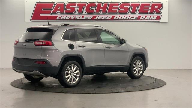 Used Jeep Cherokee Limited 2017 | Eastchester Motor Cars. Bronx, New York Used Jeep Cherokee Limited 2017 | Eastchester Motor Cars. Bronx, New York