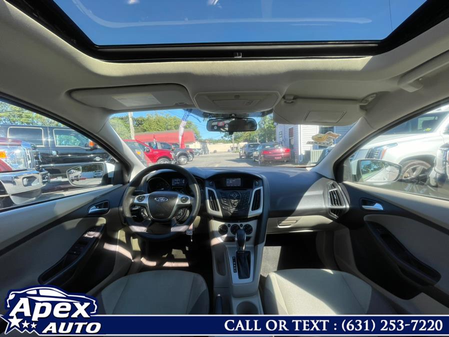 2012 Ford Focus 5dr HB SE, available for sale in Selden, New York | Apex Auto. Selden, New York 2012 Ford Focus 5dr HB SE, available for sale in Selden, New York | Apex Auto. Selden, New York