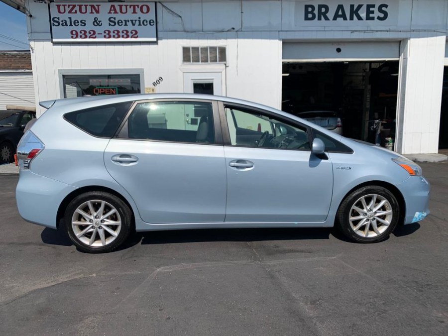 2013 Toyota Prius v 5dr Wgn Five (Natl), available for sale in West Haven, Connecticut | Uzun Auto. West Haven, Connecticut 2013 Toyota Prius v 5dr Wgn Five (Natl), available for sale in West Haven, Connecticut | Uzun Auto. West Haven, Connecticut