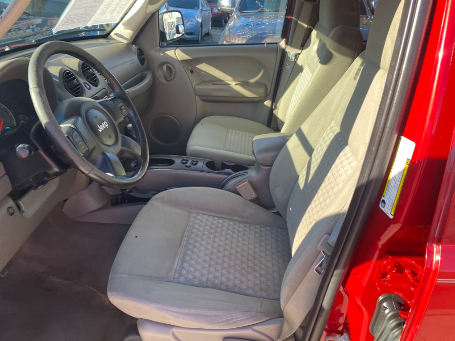 Used Jeep Liberty 4dr Sport 4WD 2005 | Middle Village Motors . Middle Village, New York Used Jeep Liberty 4dr Sport 4WD 2005 | Middle Village Motors . Middle Village, New York