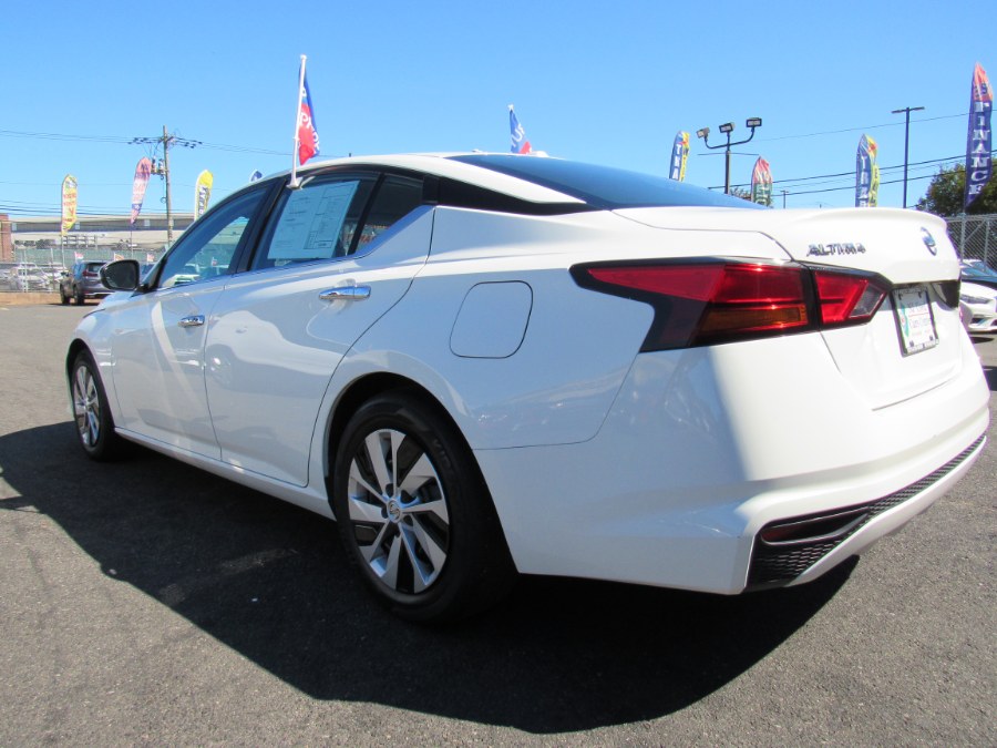 2020 Nissan Altima 2.5 S Sedan, available for sale in Irvington, New Jersey | NJ Used Cars Center. Irvington, New Jersey 2020 Nissan Altima 2.5 S Sedan, available for sale in Irvington, New Jersey | NJ Used Cars Center. Irvington, New Jersey