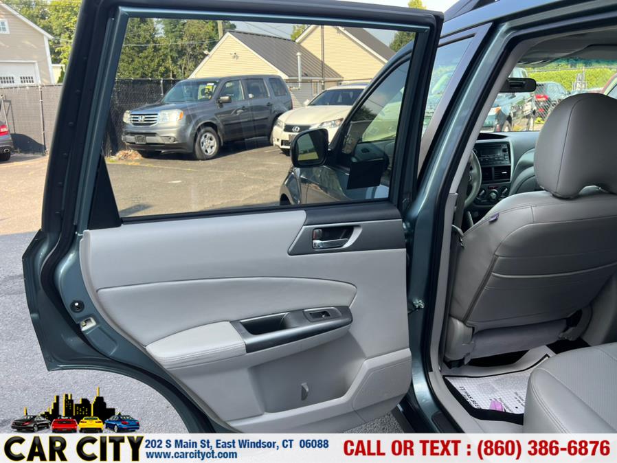 Used Subaru Forester 4dr Auto 2.5X Premium 2012 | Car City LLC. East Windsor, Connecticut Used Subaru Forester 4dr Auto 2.5X Premium 2012 | Car City LLC. East Windsor, Connecticut