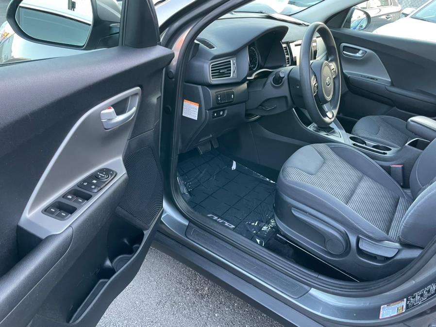 Used Kia Niro Hybrid LX 2017 | Green Light Auto Wholesale. Daly City, California Used Kia Niro Hybrid LX 2017 | Green Light Auto Wholesale. Daly City, California
