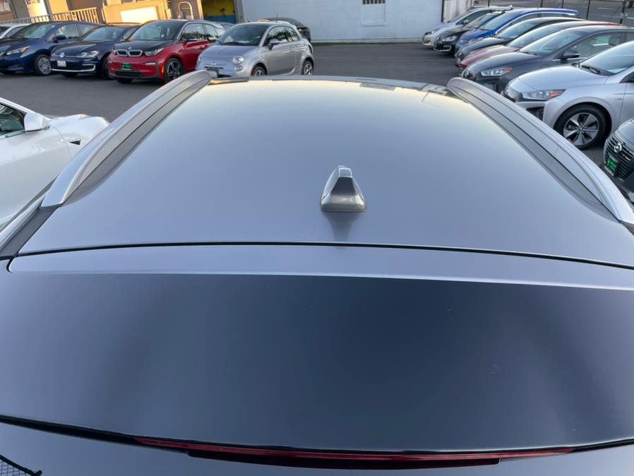 Used Kia Niro Hybrid LX 2017 | Green Light Auto Wholesale. Daly City, California Used Kia Niro Hybrid LX 2017 | Green Light Auto Wholesale. Daly City, California