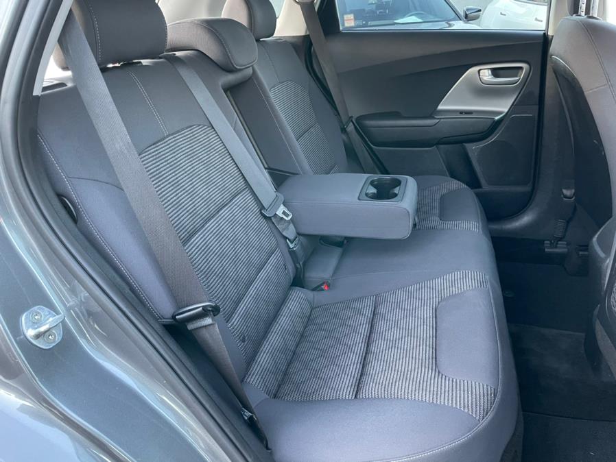 Used Kia Niro Hybrid LX 2017 | Green Light Auto Wholesale. Daly City, California Used Kia Niro Hybrid LX 2017 | Green Light Auto Wholesale. Daly City, California