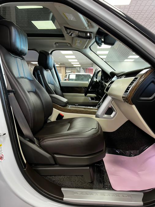 Used Land Rover Range Rover V6 Supercharged HSE SWB 2019 | Power Motors East. Massapequa Park, New York Used Land Rover Range Rover V6 Supercharged HSE SWB 2019 | Power Motors East. Massapequa Park, New York