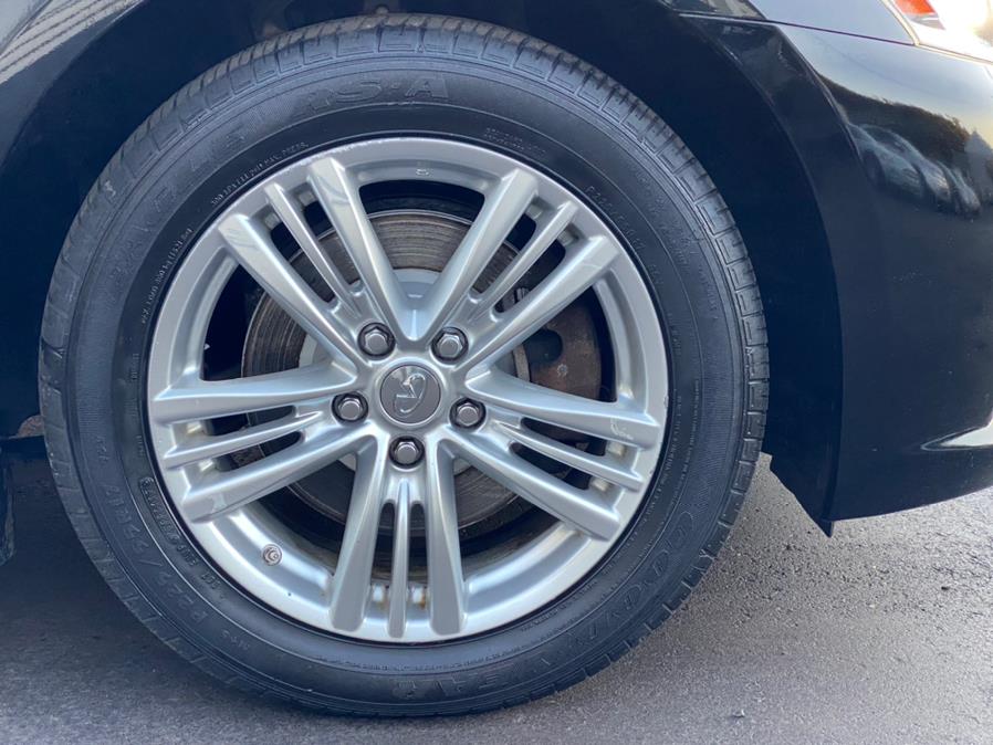 Used Infiniti G37 Sedan 4dr x AWD 2013 | Lava Motors 2 Inc. Canton, Connecticut Used Infiniti G37 Sedan 4dr x AWD 2013 | Lava Motors 2 Inc. Canton, Connecticut