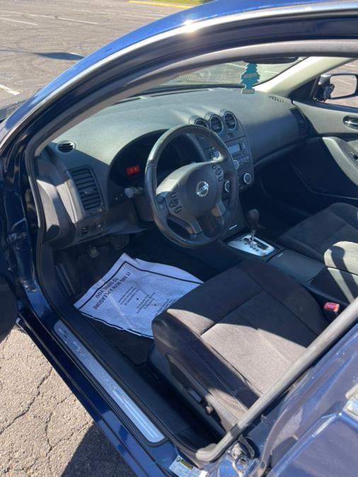 2010 Nissan Altima 4dr Sdn V6 CVT 3.5 SR, available for sale in New Britain, Connecticut | Supreme Automotive. New Britain, Connecticut 2010 Nissan Altima 4dr Sdn V6 CVT 3.5 SR, available for sale in New Britain, Connecticut | Supreme Automotive. New Britain, Connecticut