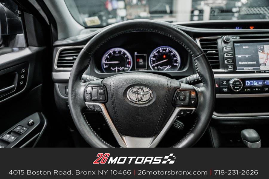 Used Toyota Highlander Limited V6 AWD (Natl) 2017 | 26 Motors Bronx. Bronx, New York Used Toyota Highlander Limited V6 AWD (Natl) 2017 | 26 Motors Bronx. Bronx, New York