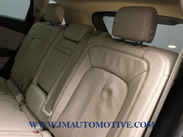 2016 Lincoln Mkx AWD 4dr Reserve, available for sale in Naugatuck, Connecticut | J&M Automotive Sls&Svc LLC. Naugatuck, Connecticut 2016 Lincoln Mkx AWD 4dr Reserve, available for sale in Naugatuck, Connecticut | J&M Automotive Sls&Svc LLC. Naugatuck, Connecticut