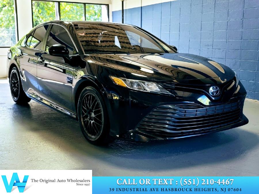 2018 Toyota Camry LE Auto (Natl), available for sale in Lodi, New Jersey | AW Auto & Truck Wholesalers, Inc. Lodi, New Jersey