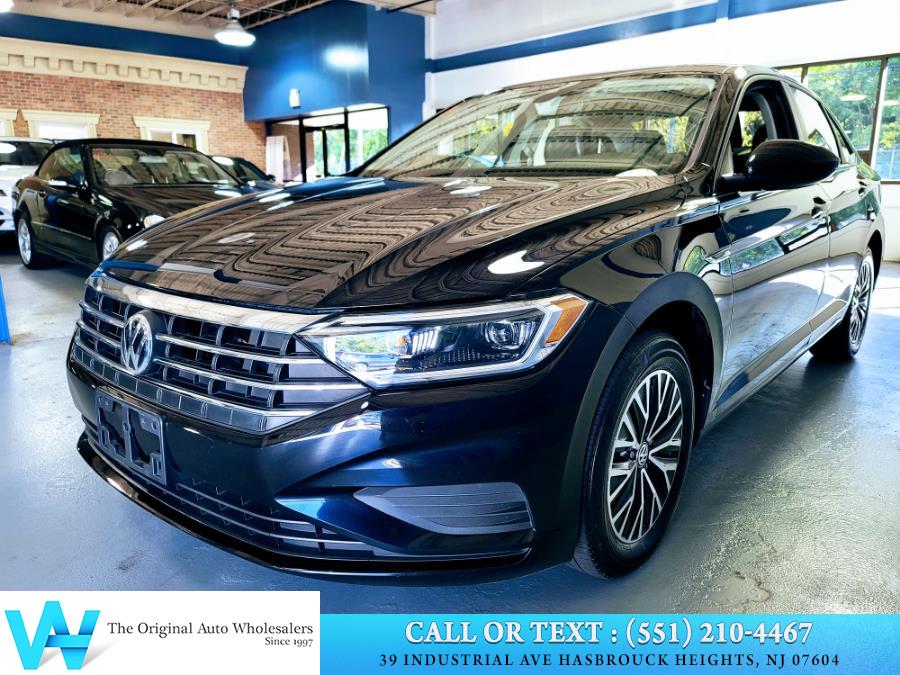 Used Volkswagen Jetta SEL Auto w/ULEV 2019 | AW Auto & Truck Wholesalers, Inc. Hasbrouck Heights, New Jersey Used Volkswagen Jetta SEL Auto w/ULEV 2019 | AW Auto & Truck Wholesalers, Inc. Hasbrouck Heights, New Jersey