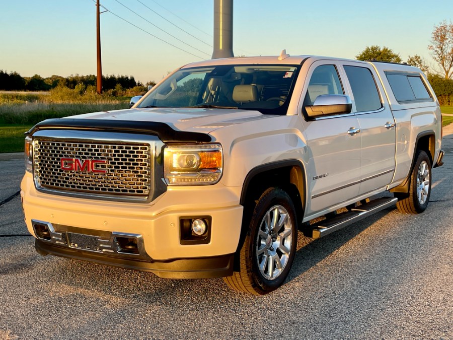 Used GMC Sierra 1500 4WD Crew Cab 153.0" Denali 2015 | Geneva Motor Cars. Darien, Wisconsin Used GMC Sierra 1500 4WD Crew Cab 153.0" Denali 2015 | Geneva Motor Cars. Darien, Wisconsin