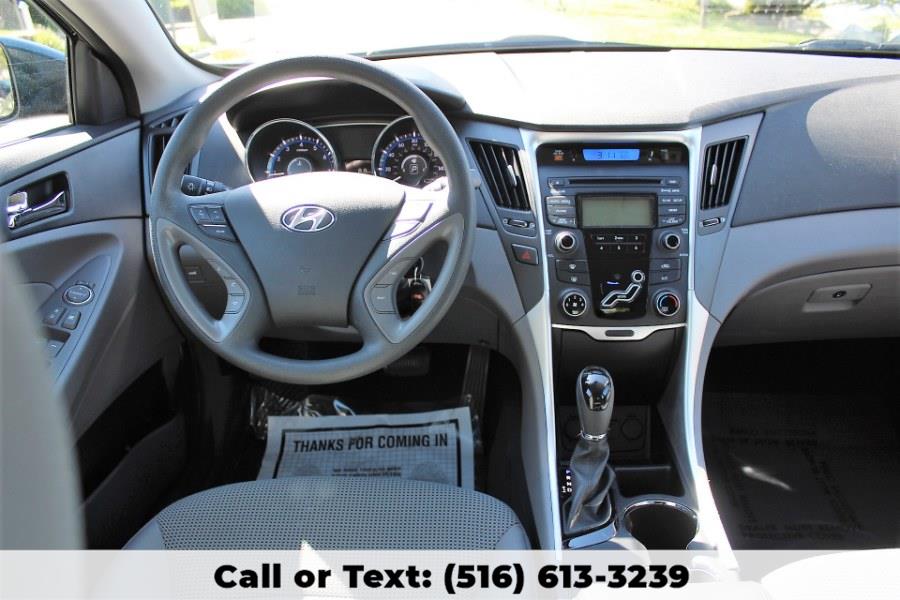 Used Hyundai Sonata 4dr Sdn 2.4L Auto GLS 2013 | Great Neck Car Buyers & Sellers. Great Neck, New York Used Hyundai Sonata 4dr Sdn 2.4L Auto GLS 2013 | Great Neck Car Buyers & Sellers. Great Neck, New York