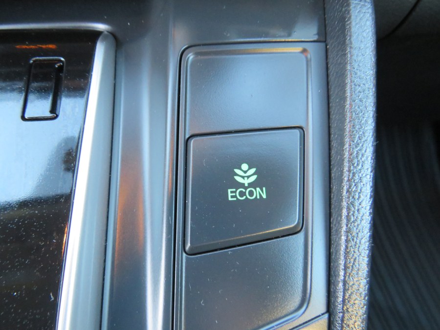 2019 Honda CR-V LX AWD, available for sale in Middle Village, New York | Road Masters II INC. Middle Village, New York 2019 Honda CR-V LX AWD, available for sale in Middle Village, New York | Road Masters II INC. Middle Village, New York