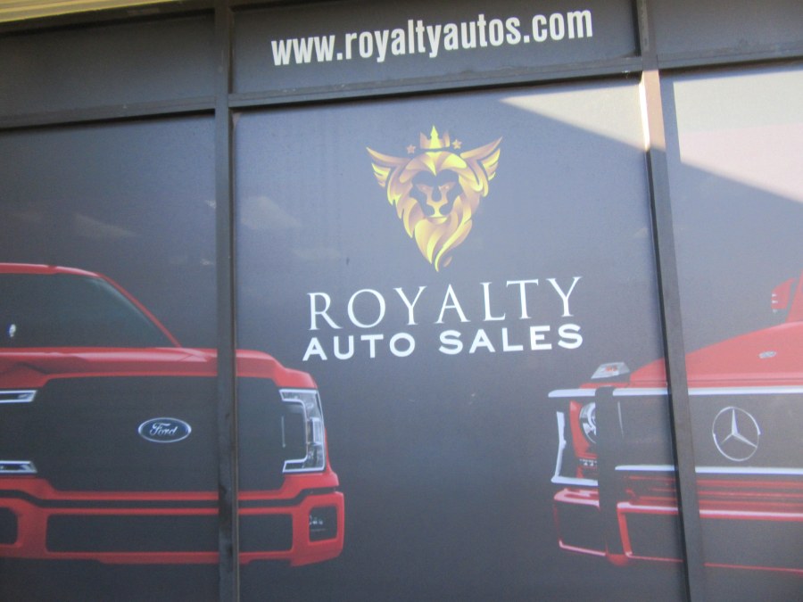 Used GMC Sierra 2500HD 4WD Crew Cab 153.7" Denali 2011 | Royalty Auto Sales. Little Ferry, New Jersey Used GMC Sierra 2500HD 4WD Crew Cab 153.7" Denali 2011 | Royalty Auto Sales. Little Ferry, New Jersey