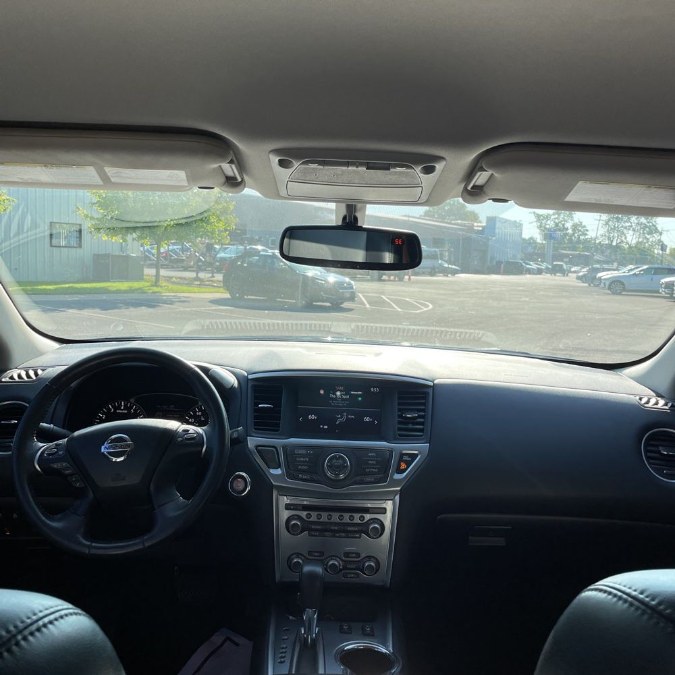 2017 Nissan Pathfinder 4x4 SL, available for sale in Brooklyn, New York | Top Line Auto Inc.. Brooklyn, New York 2017 Nissan Pathfinder 4x4 SL, available for sale in Brooklyn, New York | Top Line Auto Inc.. Brooklyn, New York