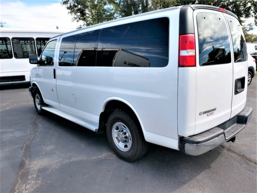 Used Chevrolet EXPRESS 3500 12-Passenger REG LENGTH LT 2016 | Warwick Auto Sales Inc. COPIAGUE, New York Used Chevrolet EXPRESS 3500 12-Passenger REG LENGTH LT 2016 | Warwick Auto Sales Inc. COPIAGUE, New York