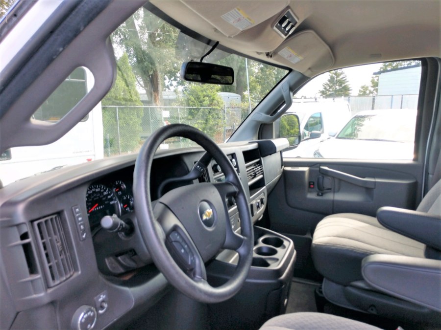 Used Chevrolet EXPRESS 3500 12-Passenger REG LENGTH LT 2016 | Warwick Auto Sales Inc. COPIAGUE, New York Used Chevrolet EXPRESS 3500 12-Passenger REG LENGTH LT 2016 | Warwick Auto Sales Inc. COPIAGUE, New York