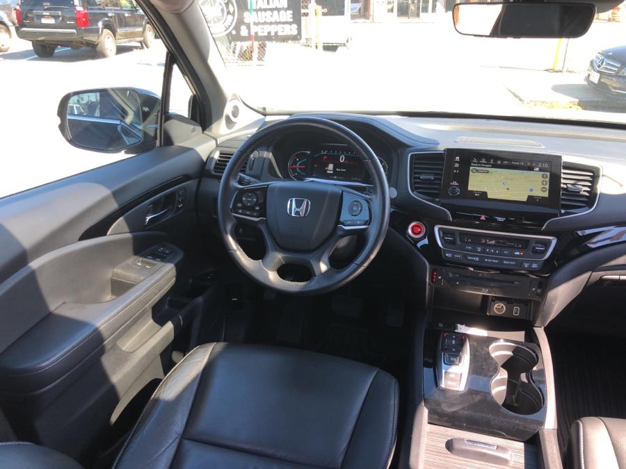 Used Honda Pilot Touring 8-Passenger AWD 2019 | Signature Auto Sales. Franklin Square, New York Used Honda Pilot Touring 8-Passenger AWD 2019 | Signature Auto Sales. Franklin Square, New York