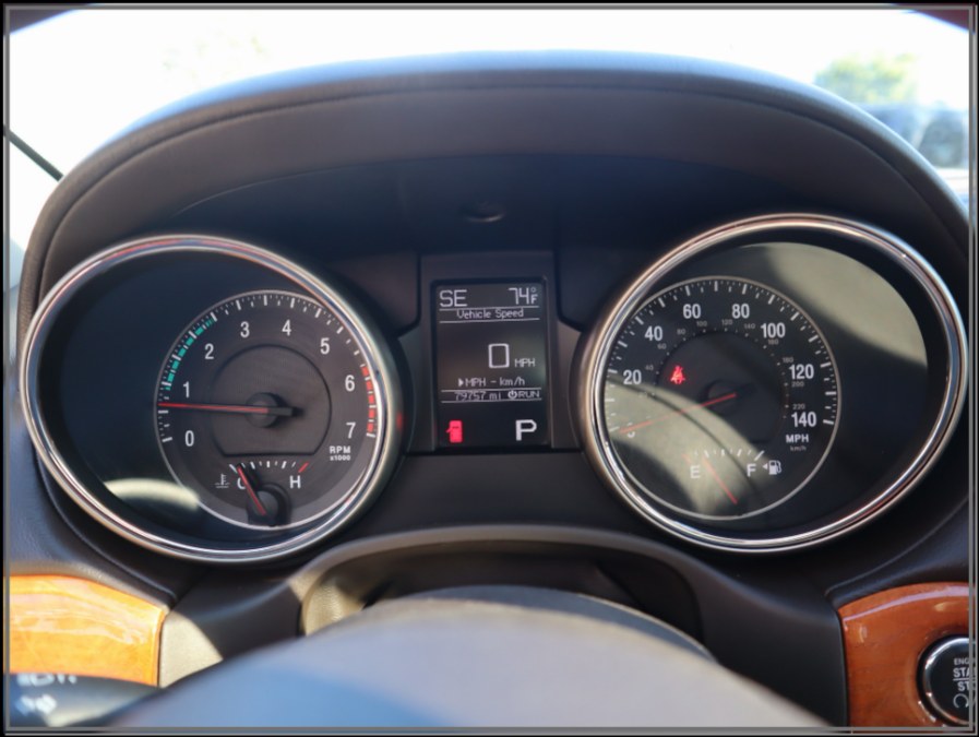 2011 Jeep Grand Cherokee 4WD 4dr Overland Summit, available for sale in Huntington Station, New York | My Auto Inc.. Huntington Station, New York 2011 Jeep Grand Cherokee 4WD 4dr Overland Summit, available for sale in Huntington Station, New York | My Auto Inc.. Huntington Station, New York