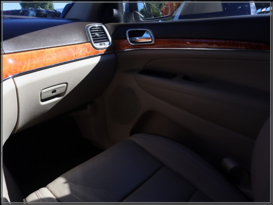 2011 Jeep Grand Cherokee 4WD 4dr Overland Summit, available for sale in Huntington Station, New York | My Auto Inc.. Huntington Station, New York 2011 Jeep Grand Cherokee 4WD 4dr Overland Summit, available for sale in Huntington Station, New York | My Auto Inc.. Huntington Station, New York
