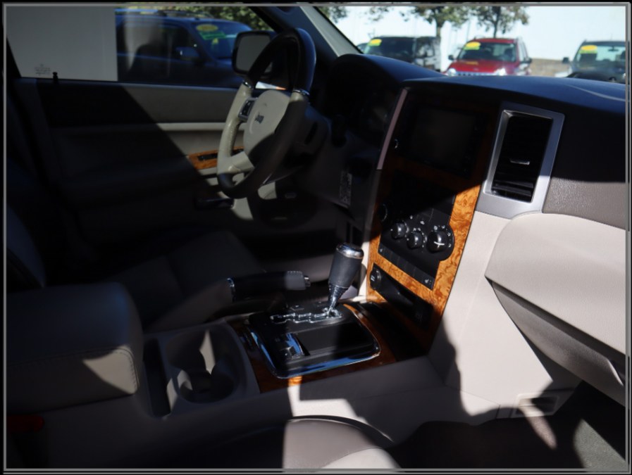 2010 Jeep Grand Cherokee 4WD 4dr Limited, available for sale in Huntington Station, New York | My Auto Inc.. Huntington Station, New York 2010 Jeep Grand Cherokee 4WD 4dr Limited, available for sale in Huntington Station, New York | My Auto Inc.. Huntington Station, New York