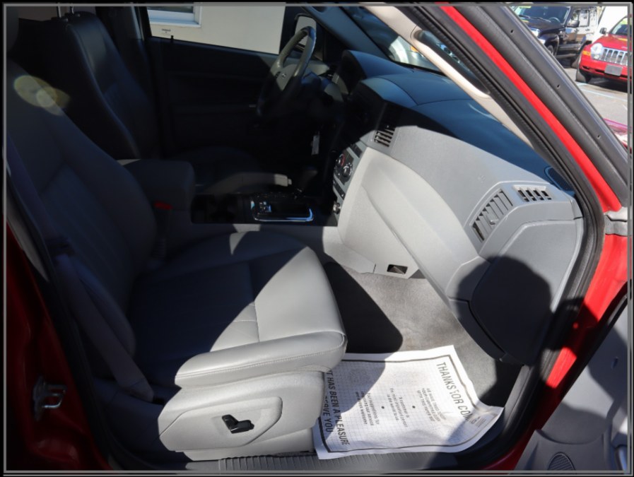 2005 Jeep Grand Cherokee 4dr Laredo 4WD, available for sale in Huntington Station, New York | My Auto Inc.. Huntington Station, New York 2005 Jeep Grand Cherokee 4dr Laredo 4WD, available for sale in Huntington Station, New York | My Auto Inc.. Huntington Station, New York