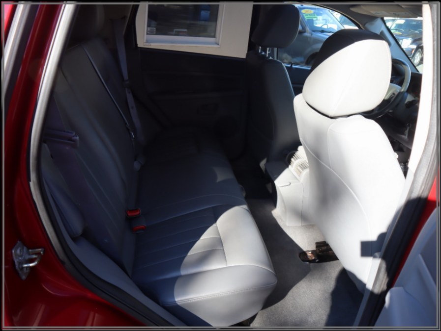 2005 Jeep Grand Cherokee 4dr Laredo 4WD, available for sale in Huntington Station, New York | My Auto Inc.. Huntington Station, New York 2005 Jeep Grand Cherokee 4dr Laredo 4WD, available for sale in Huntington Station, New York | My Auto Inc.. Huntington Station, New York