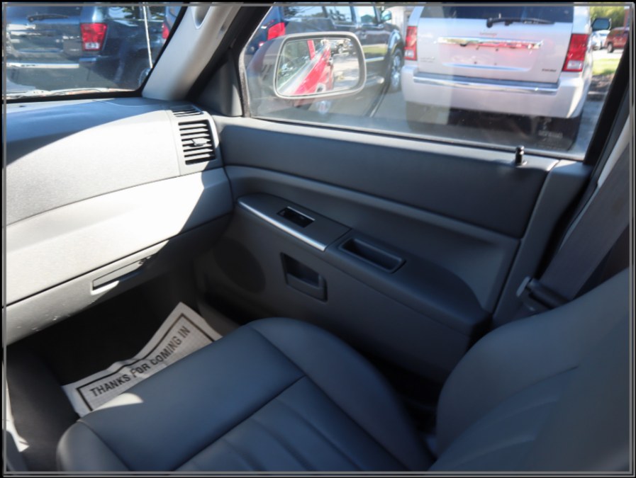 2005 Jeep Grand Cherokee 4dr Laredo 4WD, available for sale in Huntington Station, New York | My Auto Inc.. Huntington Station, New York 2005 Jeep Grand Cherokee 4dr Laredo 4WD, available for sale in Huntington Station, New York | My Auto Inc.. Huntington Station, New York