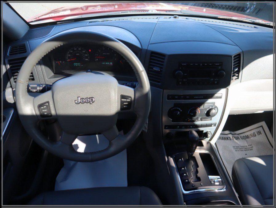 2005 Jeep Grand Cherokee 4dr Laredo 4WD, available for sale in Huntington Station, New York | My Auto Inc.. Huntington Station, New York 2005 Jeep Grand Cherokee 4dr Laredo 4WD, available for sale in Huntington Station, New York | My Auto Inc.. Huntington Station, New York