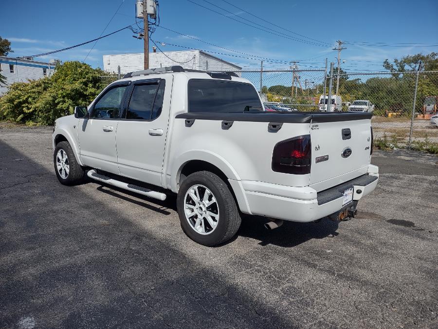 Used Ford Explorer Sport Trac 4WD 4dr V8 Limited 2007 | Dealertown Auto Wholesalers. Milford, Connecticut Used Ford Explorer Sport Trac 4WD 4dr V8 Limited 2007 | Dealertown Auto Wholesalers. Milford, Connecticut