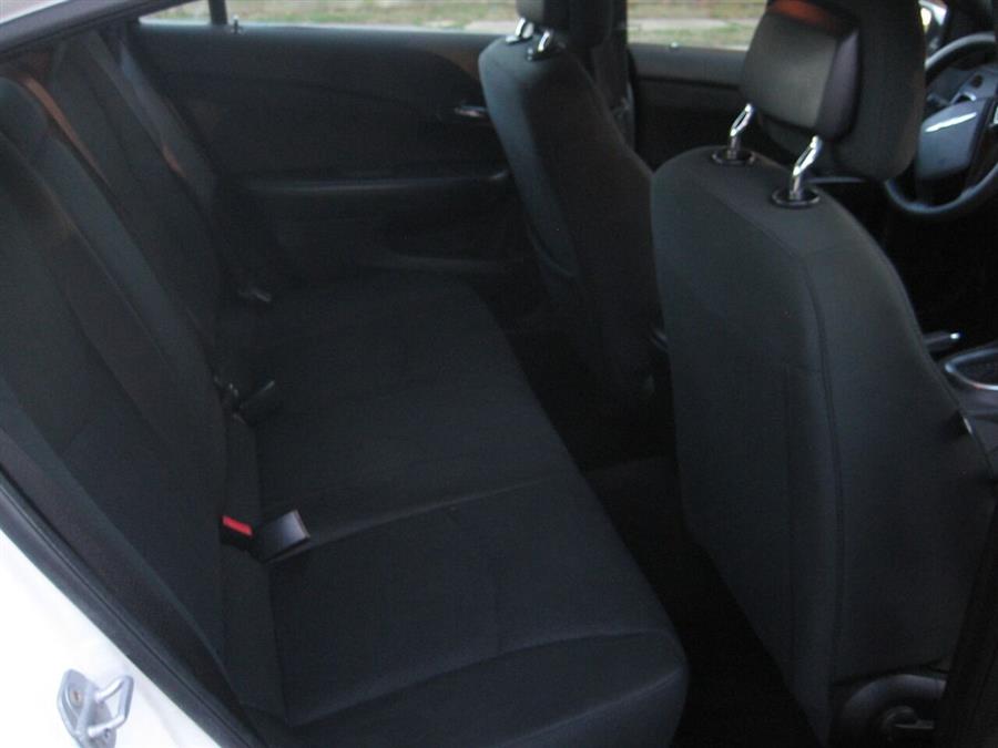 2012 Chrysler 200 LX 4dr Sedan, available for sale in Massapequa, New York | Rite Choice Auto Inc.. Massapequa, New York 2012 Chrysler 200 LX 4dr Sedan, available for sale in Massapequa, New York | Rite Choice Auto Inc.. Massapequa, New York