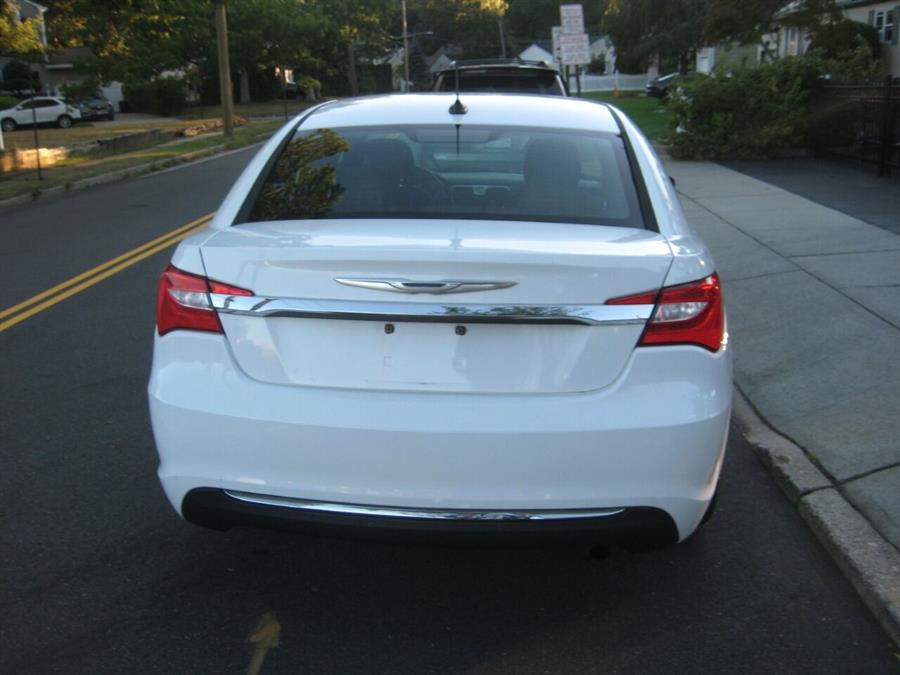 2012 Chrysler 200 LX 4dr Sedan, available for sale in Massapequa, New York | Rite Choice Auto Inc.. Massapequa, New York 2012 Chrysler 200 LX 4dr Sedan, available for sale in Massapequa, New York | Rite Choice Auto Inc.. Massapequa, New York