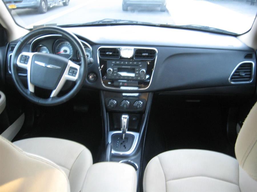 2012 Chrysler 200 Touring 4dr Sedan, available for sale in Massapequa, New York | Rite Choice Auto Inc.. Massapequa, New York 2012 Chrysler 200 Touring 4dr Sedan, available for sale in Massapequa, New York | Rite Choice Auto Inc.. Massapequa, New York