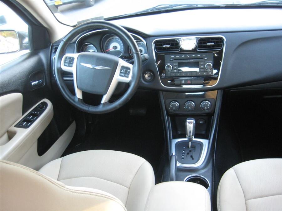 2012 Chrysler 200 Touring 4dr Sedan, available for sale in Massapequa, New York | Rite Choice Auto Inc.. Massapequa, New York 2012 Chrysler 200 Touring 4dr Sedan, available for sale in Massapequa, New York | Rite Choice Auto Inc.. Massapequa, New York