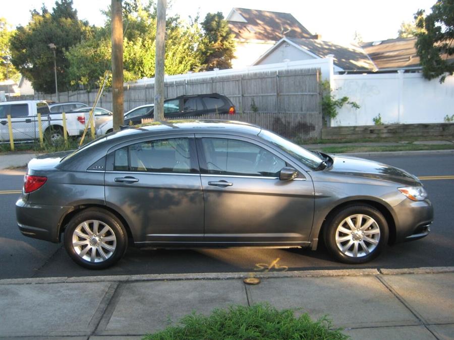 2012 Chrysler 200 Touring 4dr Sedan, available for sale in Massapequa, New York | Rite Choice Auto Inc.. Massapequa, New York 2012 Chrysler 200 Touring 4dr Sedan, available for sale in Massapequa, New York | Rite Choice Auto Inc.. Massapequa, New York