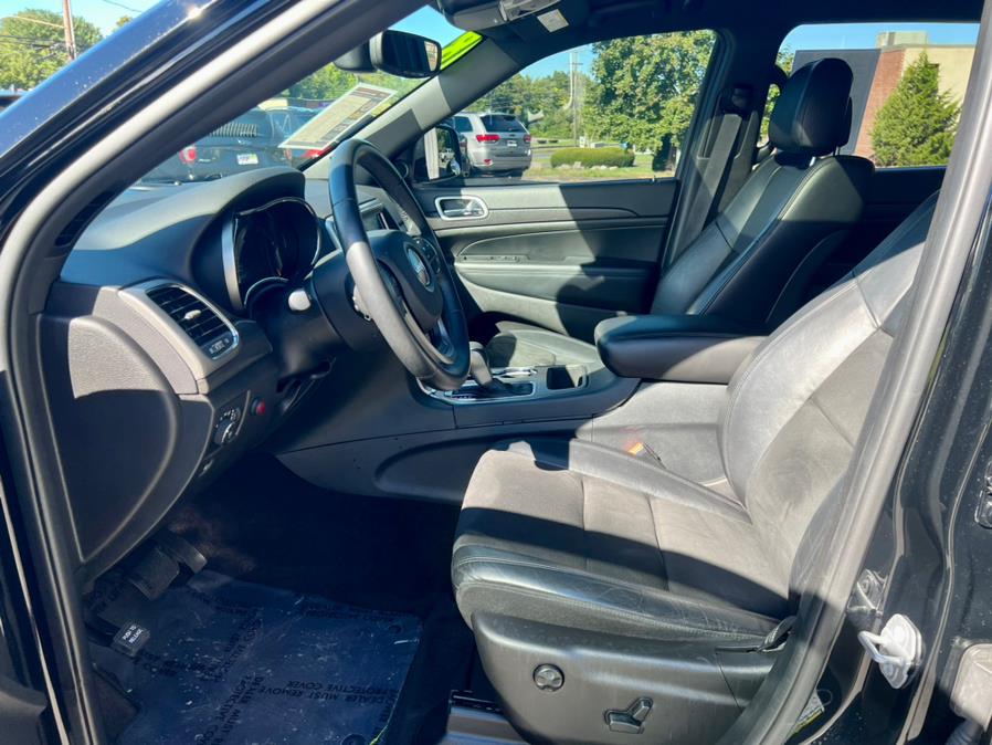 2018 Jeep Grand Cherokee Altitude 4x4 *Ltd Avail*, available for sale in Berlin, Connecticut | Tru Auto Mall. Berlin, Connecticut 2018 Jeep Grand Cherokee Altitude 4x4 *Ltd Avail*, available for sale in Berlin, Connecticut | Tru Auto Mall. Berlin, Connecticut