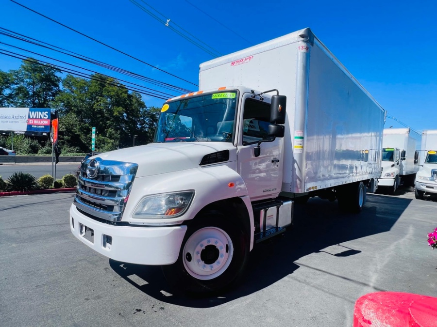 2017 HINO 268A 26 FEET DRY BOX + LIFT GATE + NO CDL, available for sale in South Amboy, New Jersey | NJ Truck Spot. South Amboy, New Jersey 2017 HINO 268A 26 FEET DRY BOX + LIFT GATE + NO CDL, available for sale in South Amboy, New Jersey | NJ Truck Spot. South Amboy, New Jersey